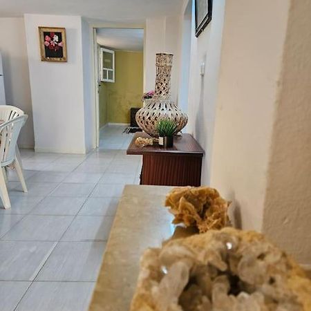 Hadhri Appartement Таузар Экстерьер фото
