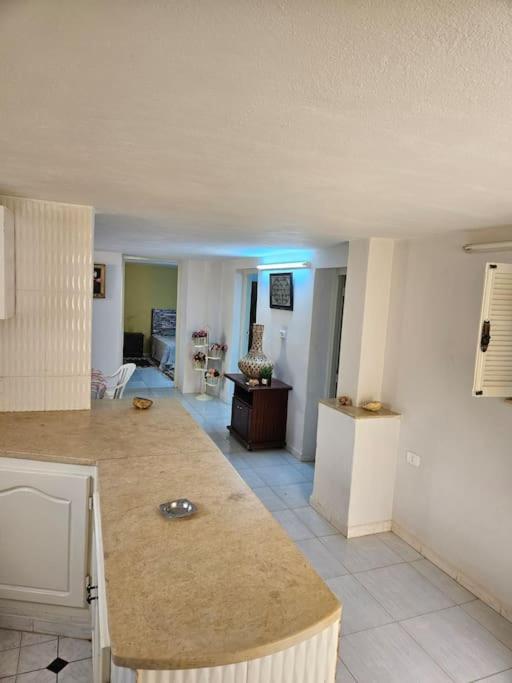 Hadhri Appartement Таузар Экстерьер фото