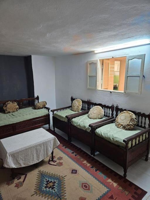 Hadhri Appartement Таузар Экстерьер фото