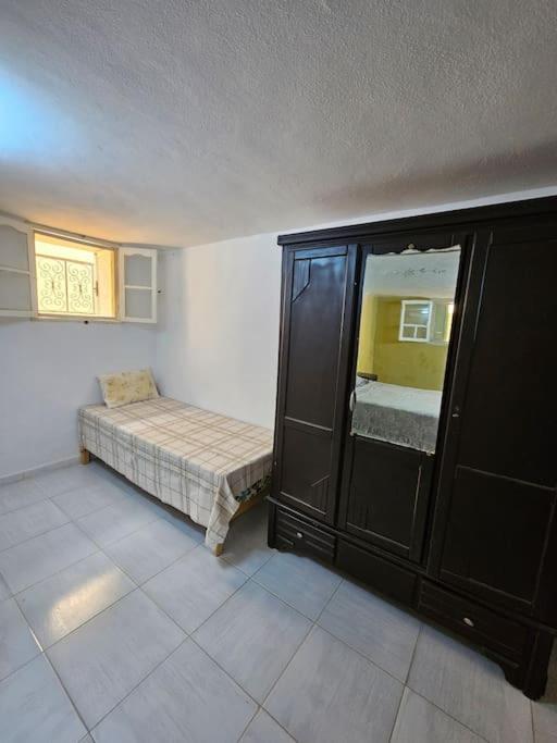 Hadhri Appartement Таузар Экстерьер фото